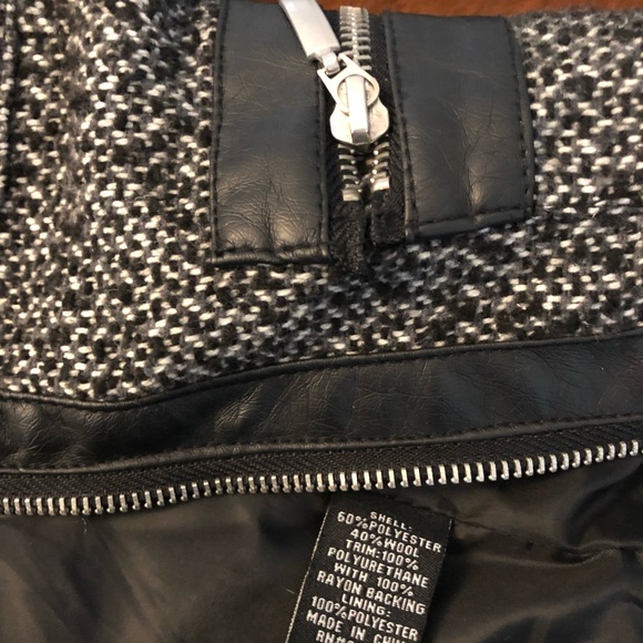 Tweed jacket with faux leather trim - Picture 5 of 7